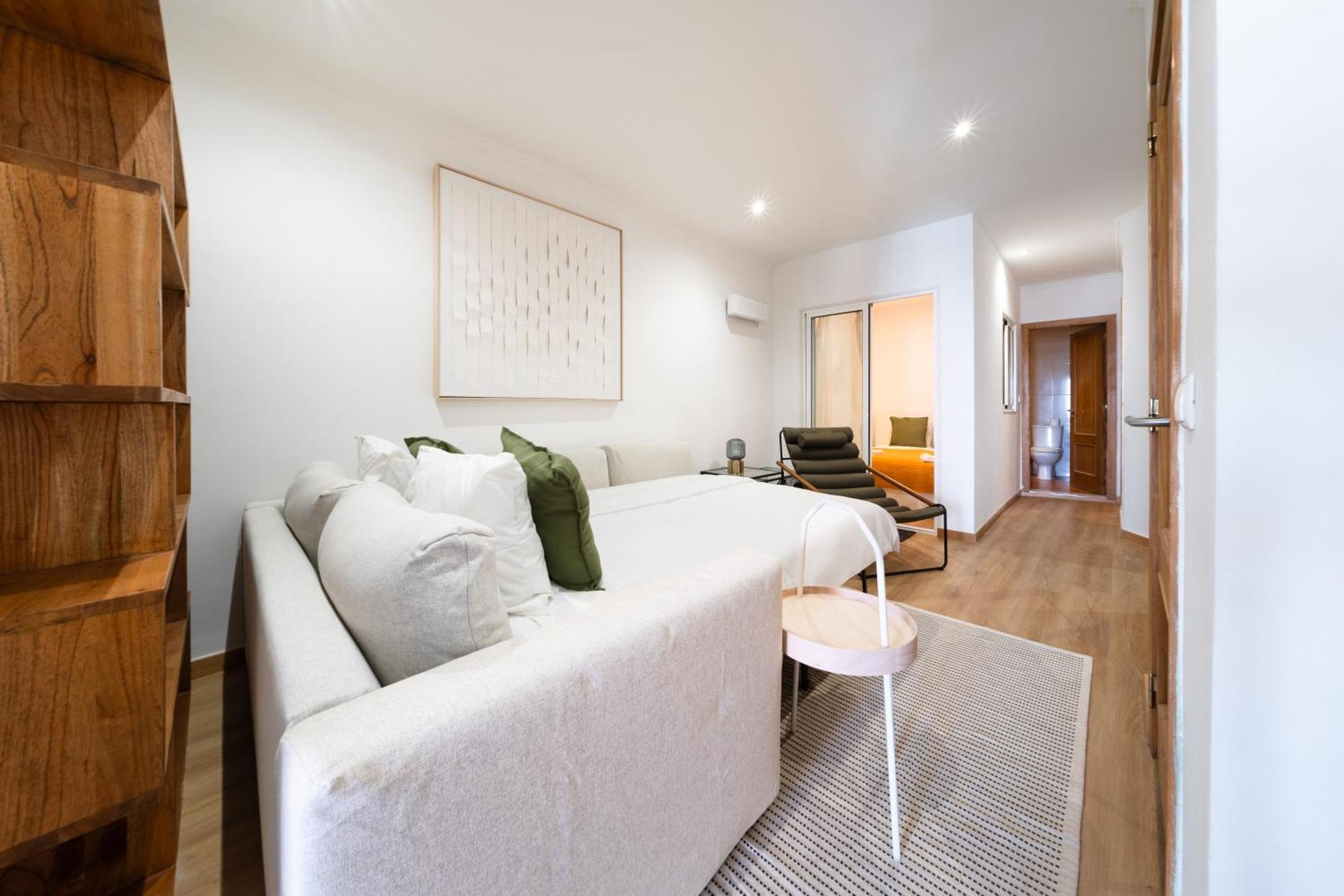 Modern 41br With Art & Tagus River Views * Lisboa