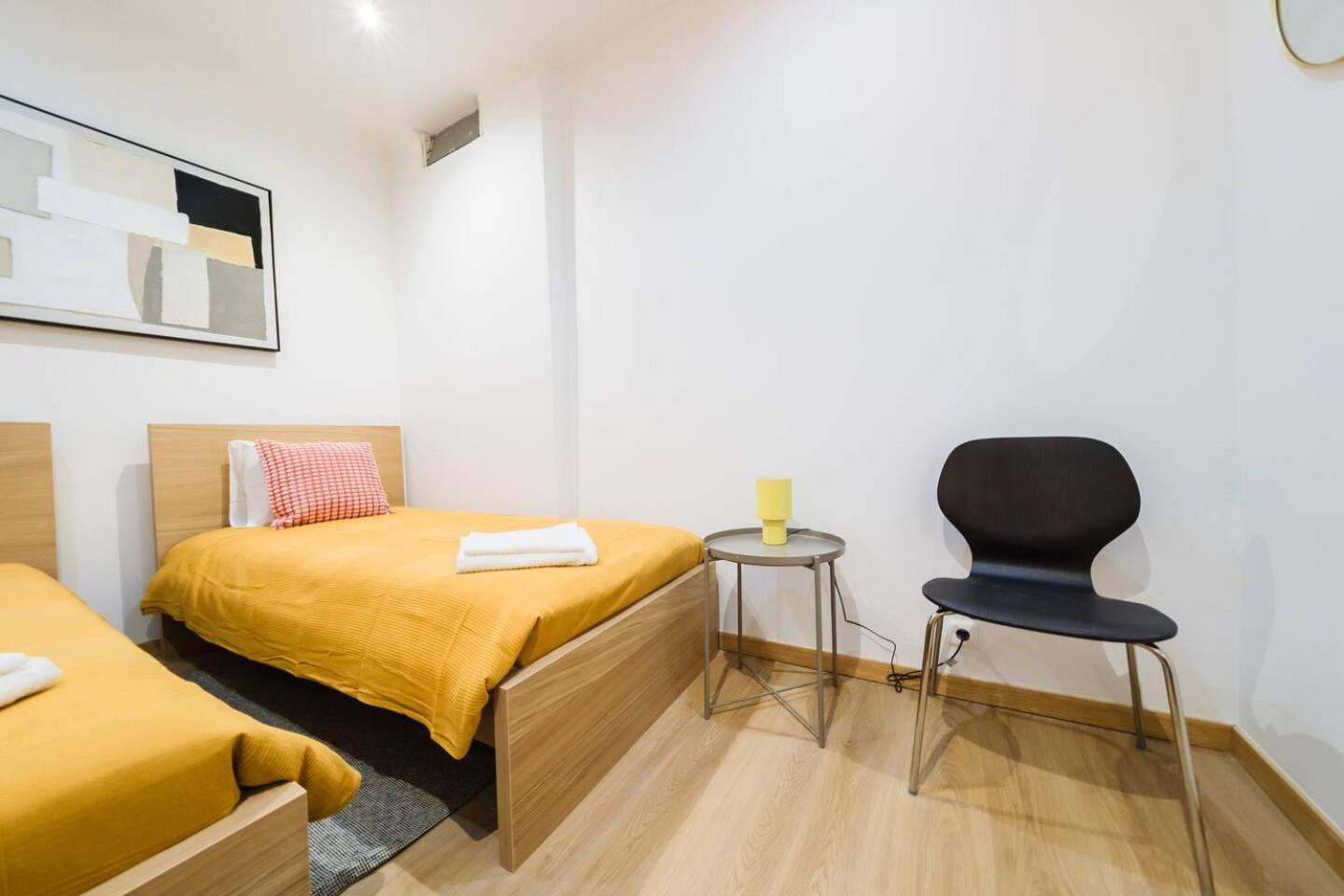 Apartamento Modern 41br With Art & Tagus River Views